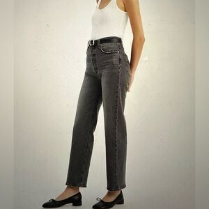 Levi’s- Ribcage Straight Ankle Women’s Jeans